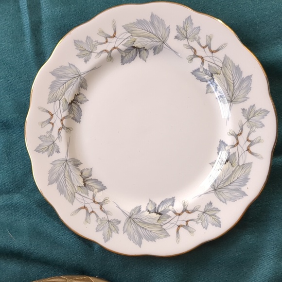 10 Royal Doulton vintage Silver Maple dessert/bread plate - Picture 2 of 8